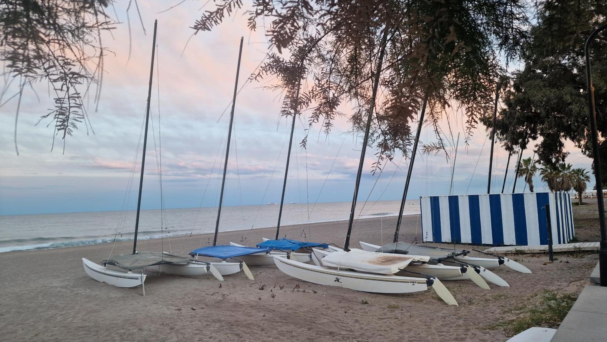 Incredible Seafront With Sunrise And Sunset Views Apartment Benicassim Luaran gambar